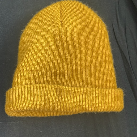 Brixton Beanie - Picture 3 of 7